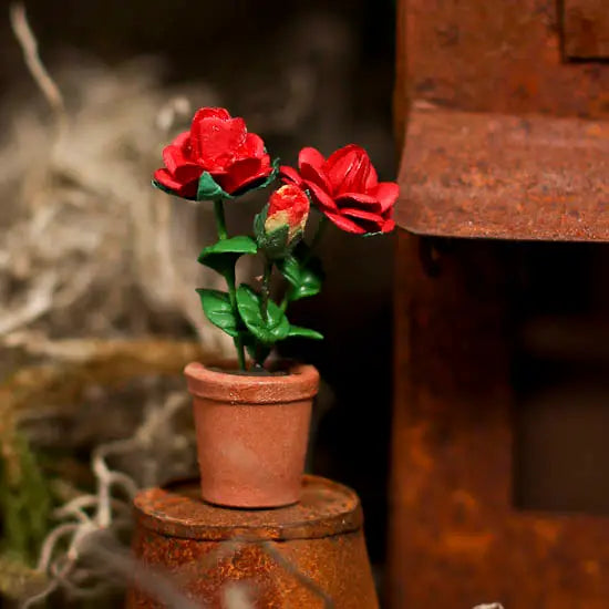 Miniature Pot of Red Roses