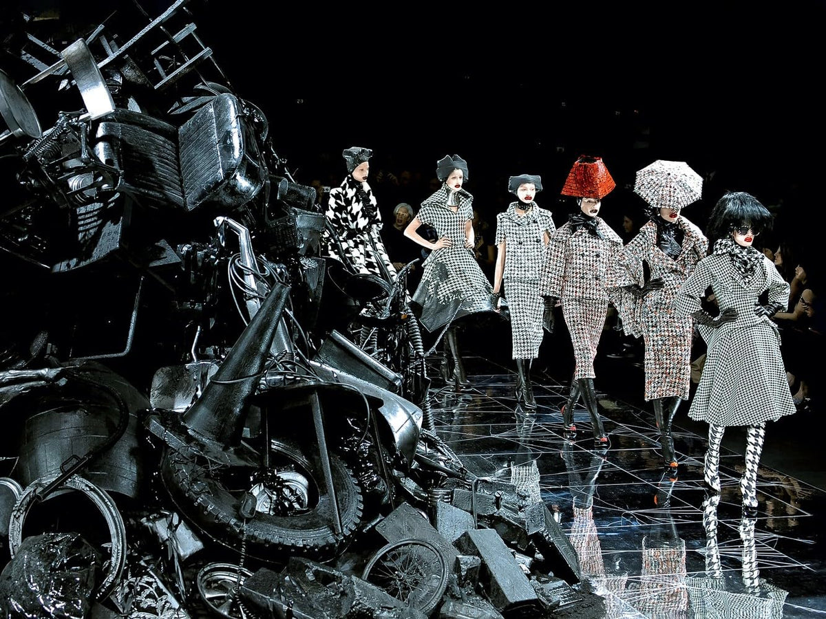 Alexander McQueen : dans l'esprit créatif d'un créateur de mode légendaire