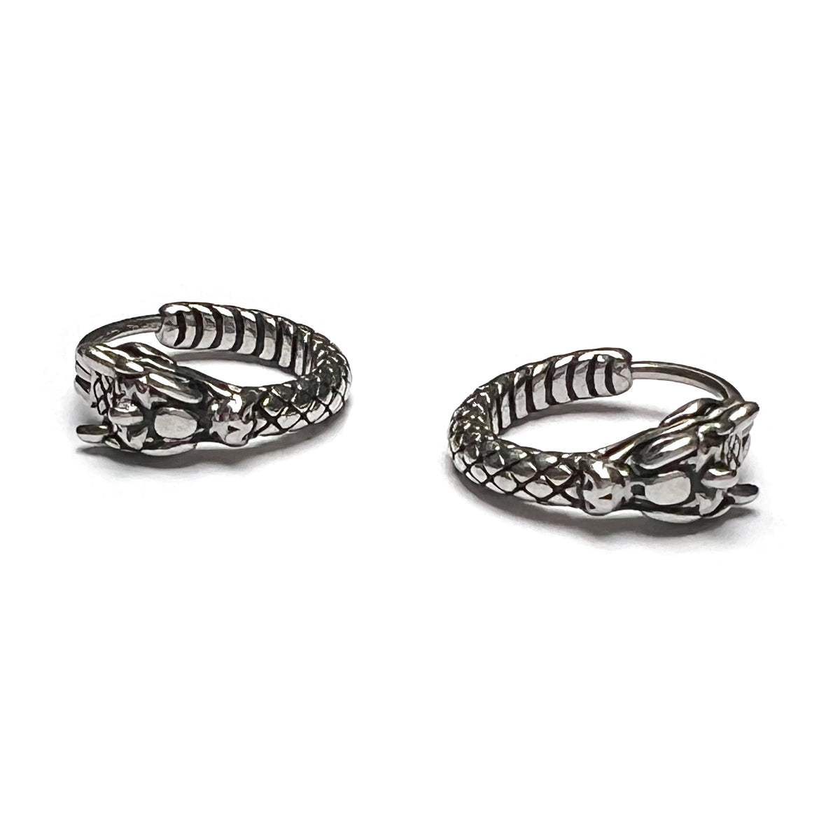 Boucles d&#39;oreilles créoles dragon