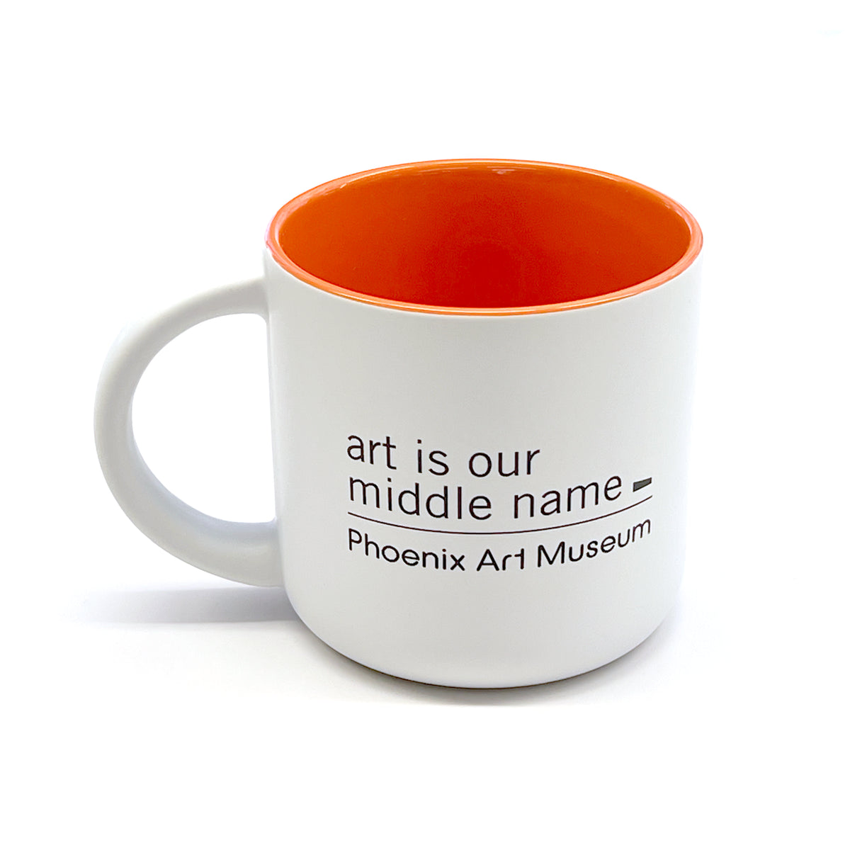 Tasse colorée « L&#39;art est notre deuxième prénom »