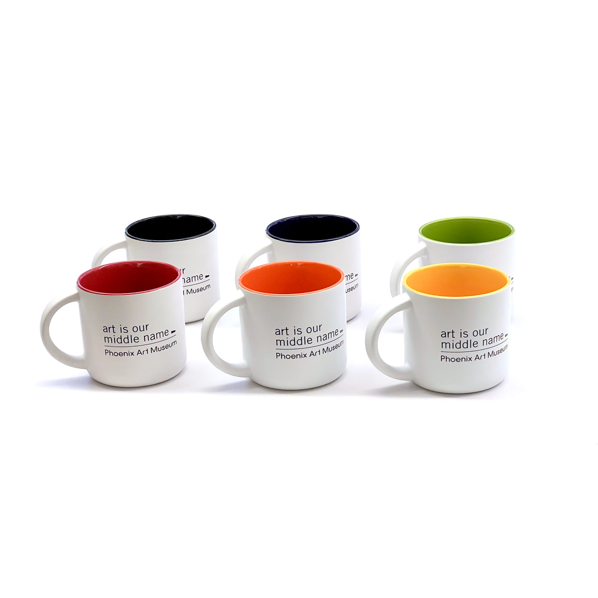 Tasse colorée « L&#39;art est notre deuxième prénom »