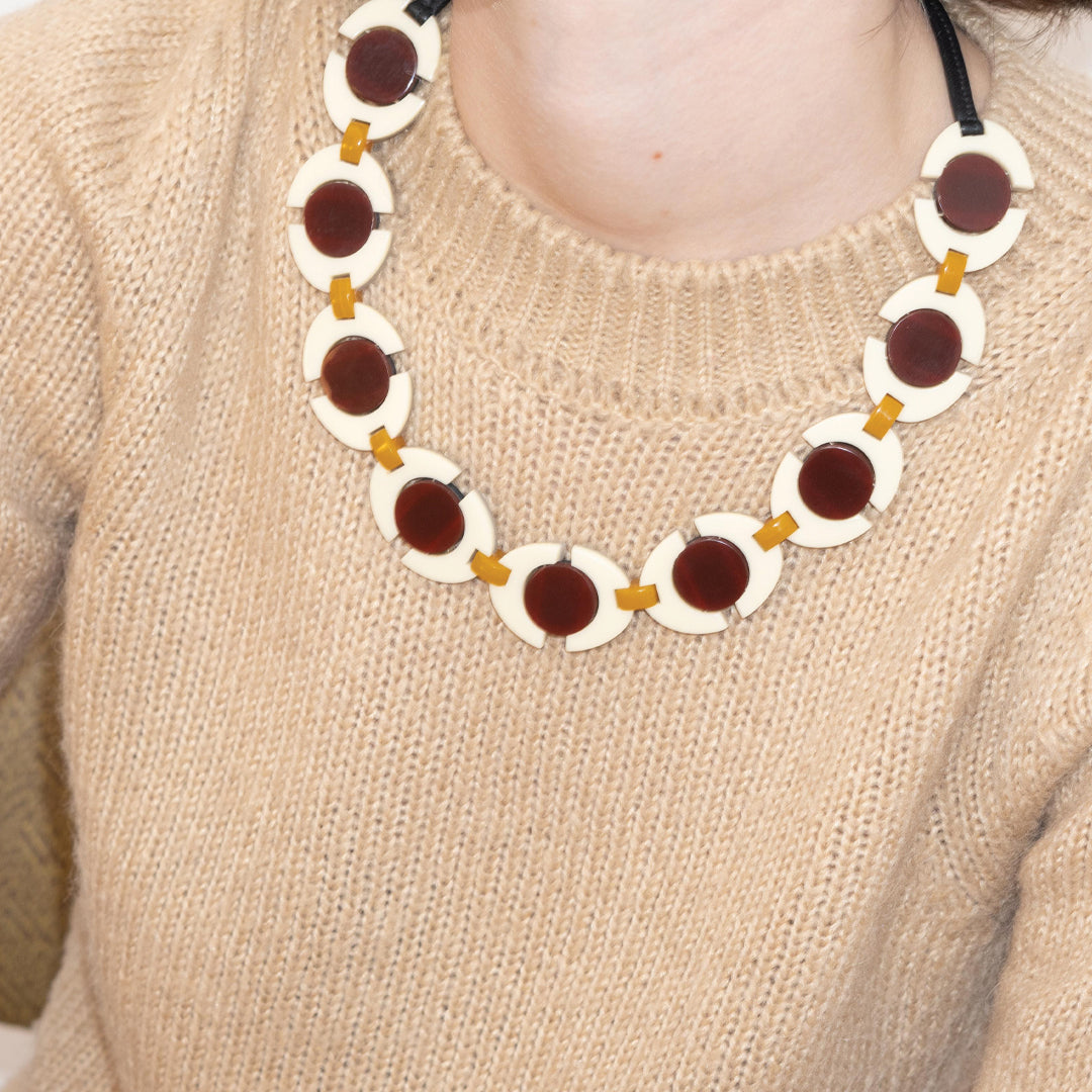 Panorama Round Link Necklace Blue/Burgundy