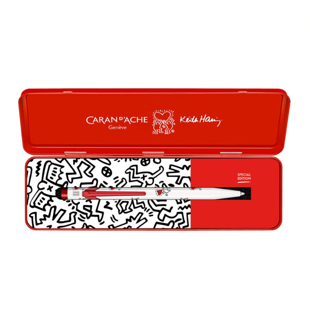 Stylo à bille blanc Caran d&#39;Ache Keith Haring 849™ dans une boîte en métal