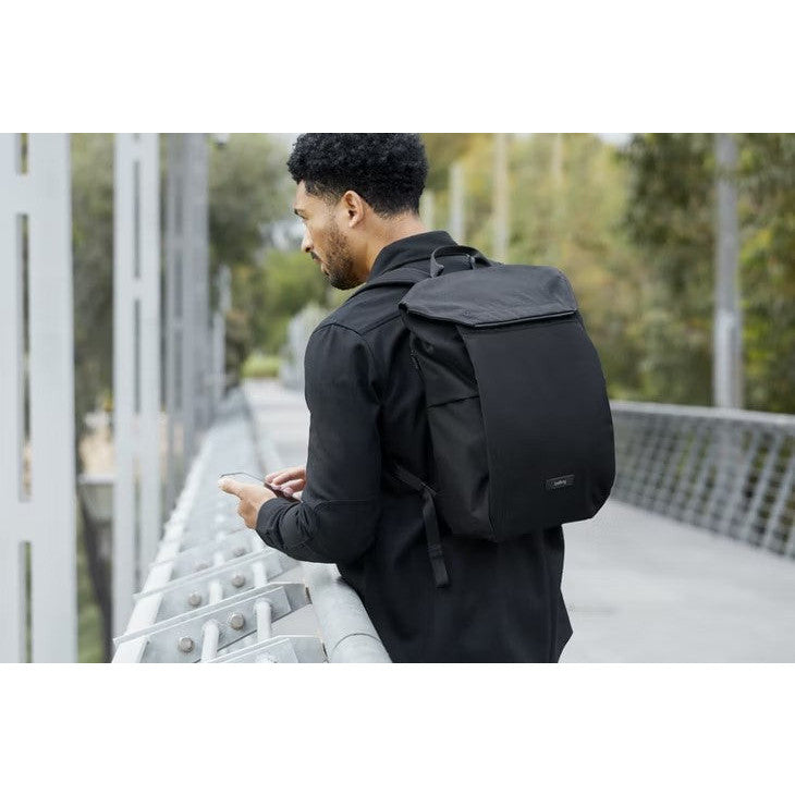 Melbourne Navy Backpack