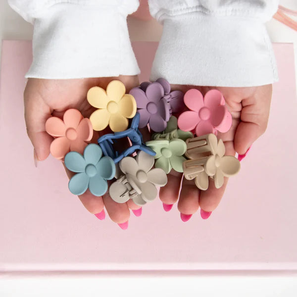 Flower Claw Hair Clips